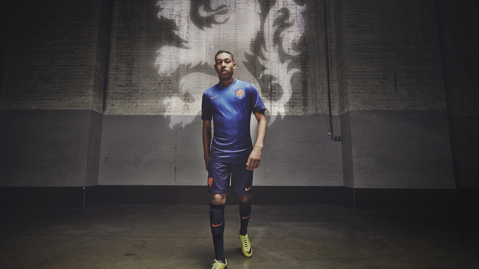 戈麦斯压力下完成爆发，巴拉圭碾压塞维利亚，南美野性的欧洲证明