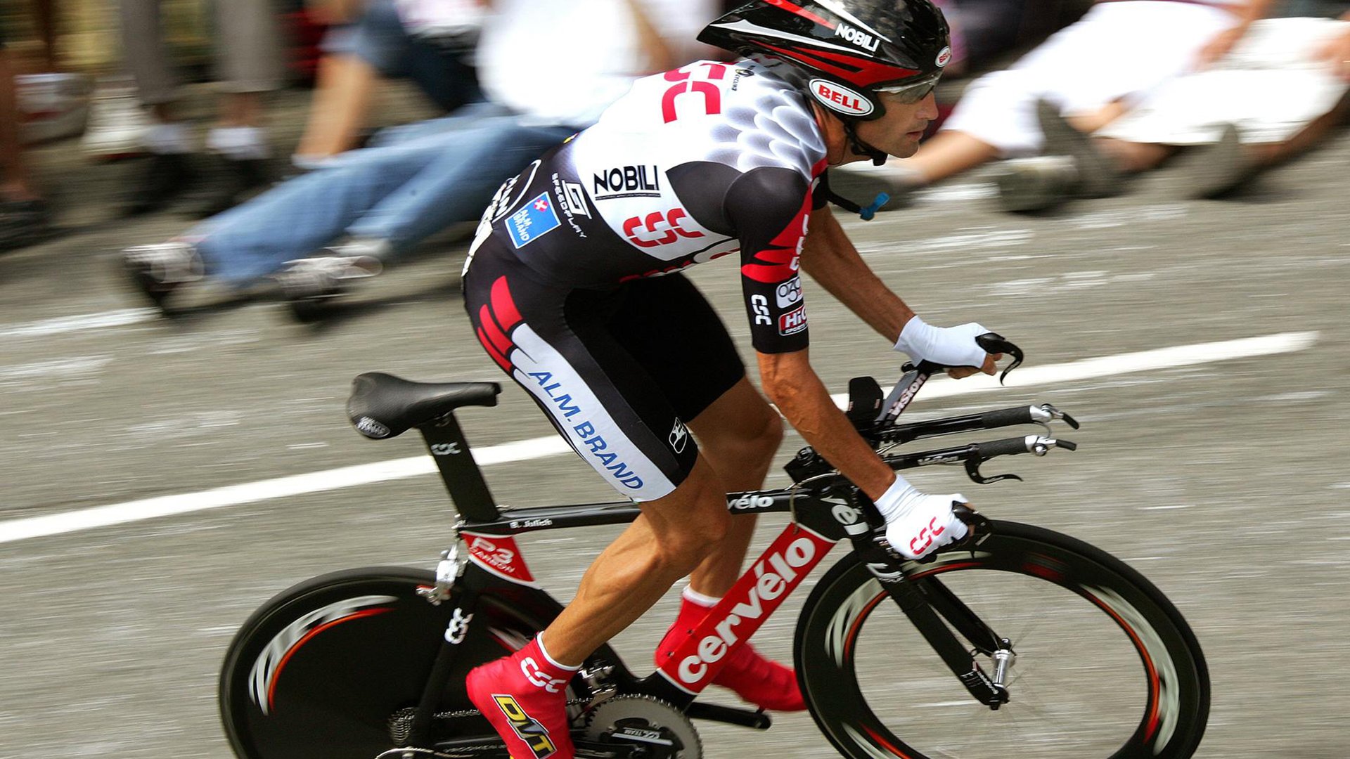 苏亚雷斯一剑封喉，皇家社会如何用百年智慧肢解莱比锡红牛