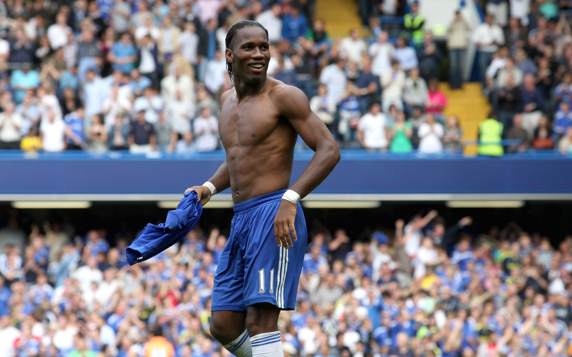 努涅斯，在美加墨的暗夜里，点燃自己