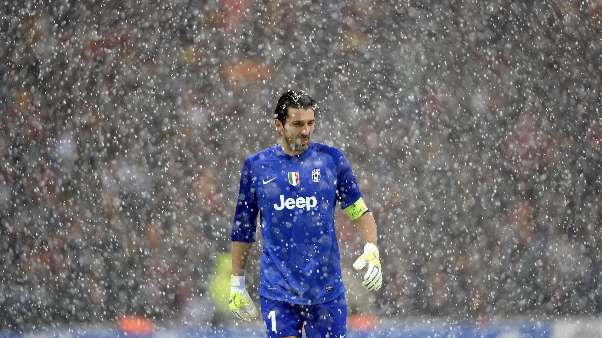 开云体育世界杯-奥亚尔萨瓦尔爆发，当奥地利铁骑斩落银河战舰，足球世界听见了冰与火之歌